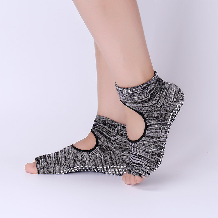 Calzini da yoga antiscivolo co - Grip Sock Yoga recensione e prezzo